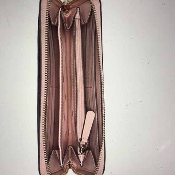 πKate Spade β οΈ Cameron Paper Rose Wallet - Picture 3 of 4